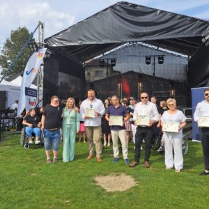 II Piknik Integracyjny w Jerzmanowicach: serca biją RAZEM!