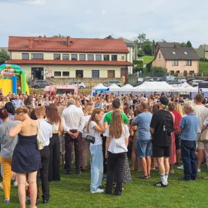 II Piknik Integracyjny w Jerzmanowicach: serca biją RAZEM!