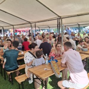 Święto Pieczonego Ziemniaka w Racławicach – smak, muzyka i wspólne biesiadowanie