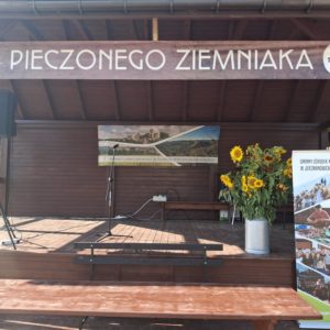 Święto Pieczonego Ziemniaka w Racławicach – smak, muzyka i wspólne biesiadowanie