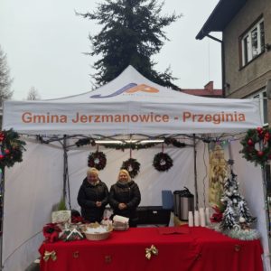 Spotkanie Opłatkowe przy Żywej Szopce w Jerzmanowicach