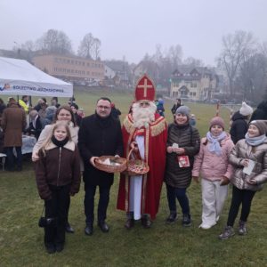 Spotkanie Opłatkowe przy Żywej Szopce w Jerzmanowicach